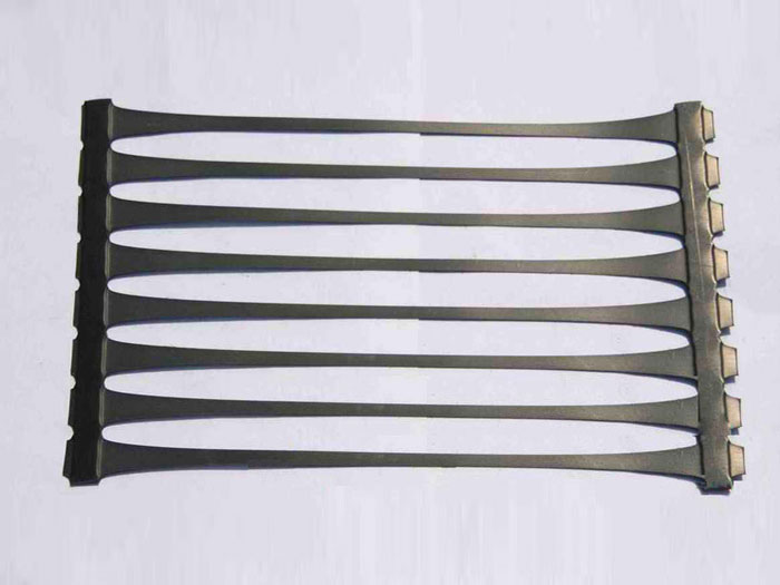 The function of uniaxial tensile plastic geogrid